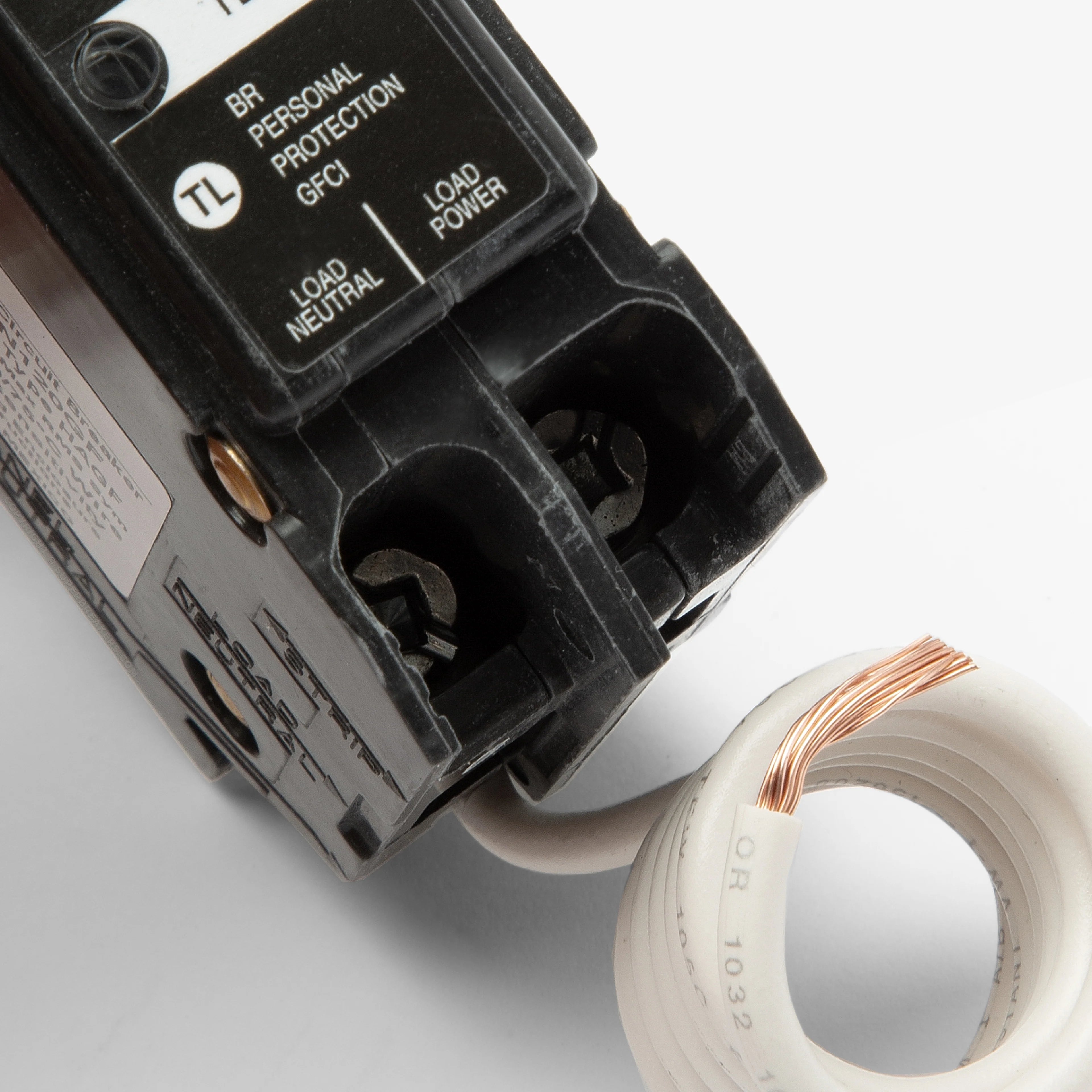 Eaton / Cutler Hammer GFCI Breaker - BRN130GF 30A 1 Pole 120V - Miniature Circuit Breaker | BR Series Plug-On Breaker for Residential & Commercial Electrical Protection